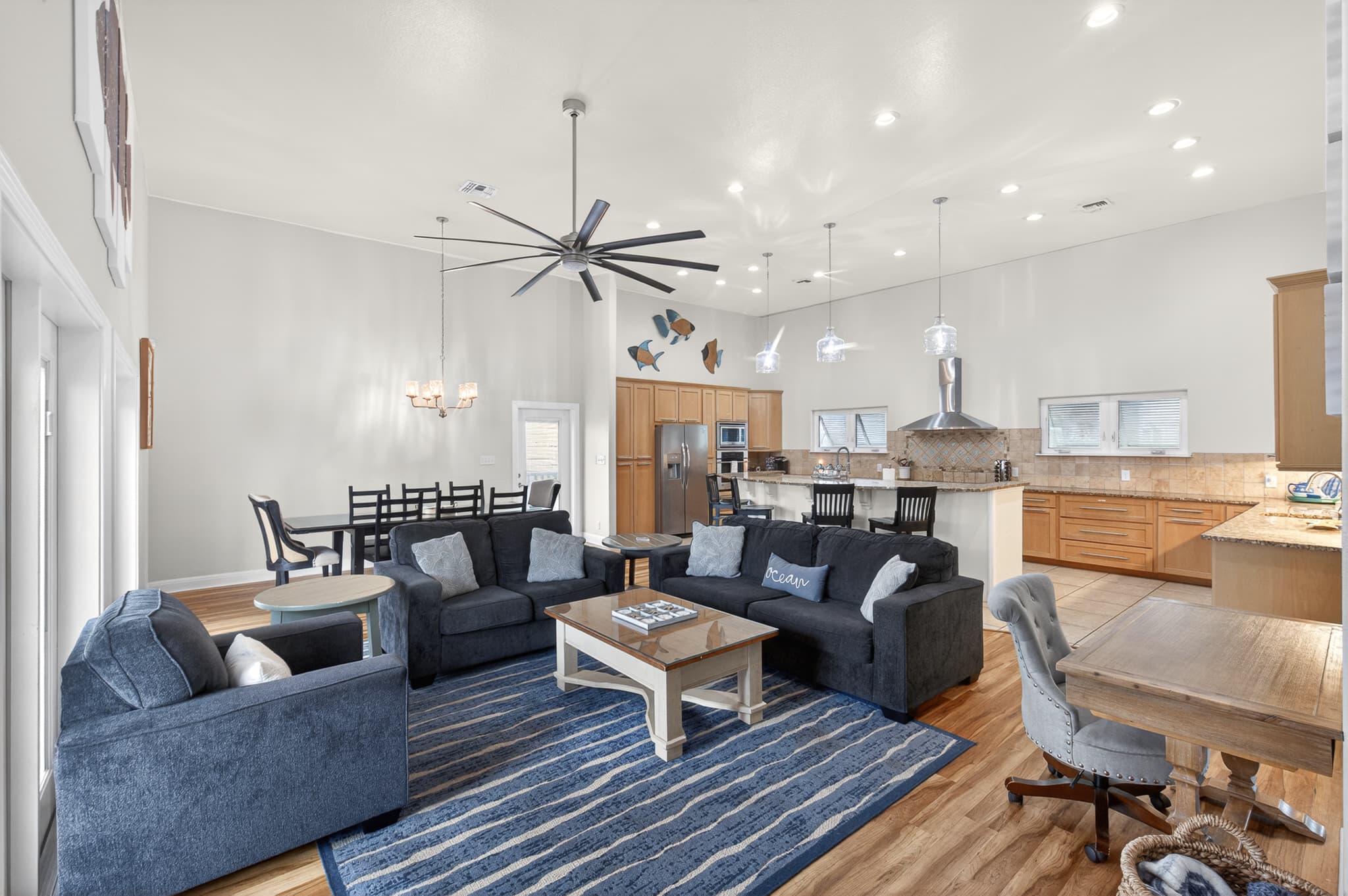 Aransas Palms in Royal Sands, Port Aransas, TX vacation rental photo 3