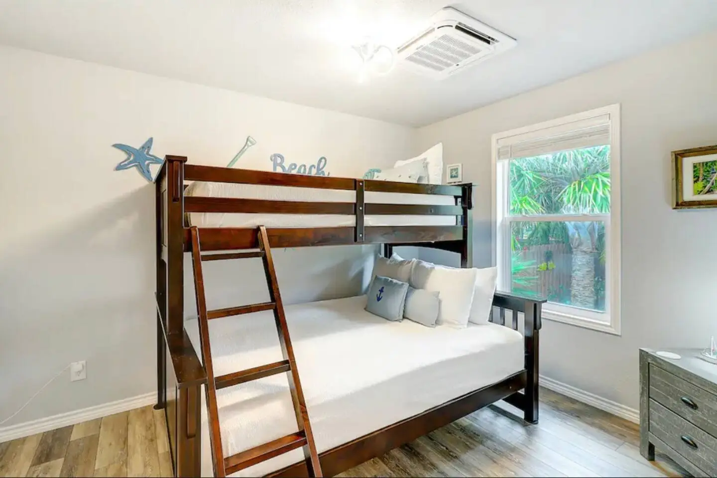 Tropical Oasis Cottage #1, Port Aransas, TX vacation rental photo 2